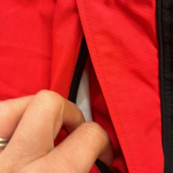 Obermeyer woman's red ski jacket - Picture 13 of 16
